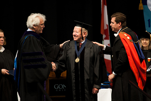 Graduation_Ceremony_-_Dick_Receiving_Medal